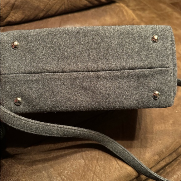 Small Gray Wool Handbag - Picture 2 of 4